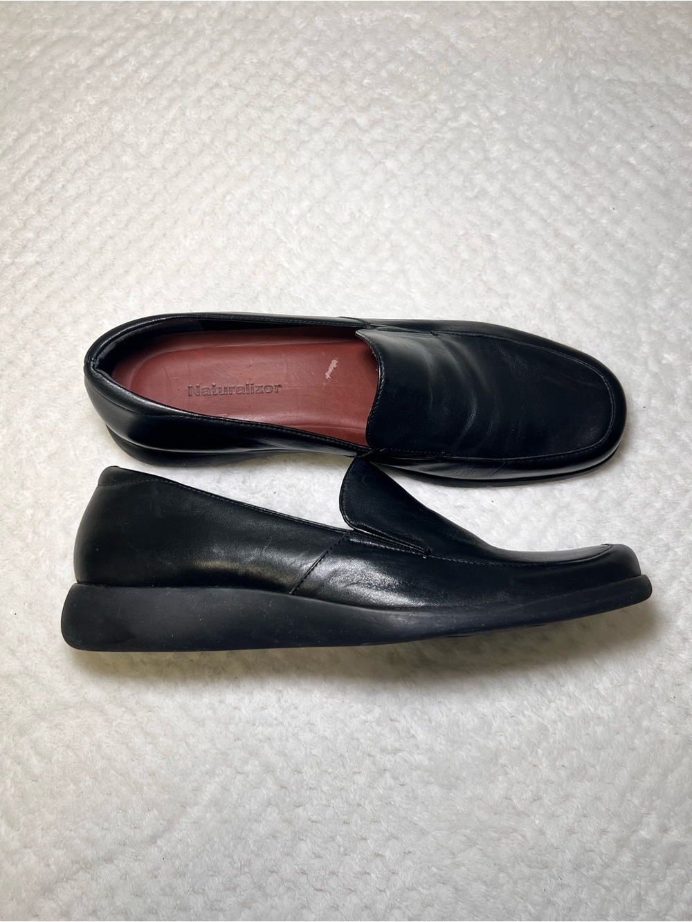 Naturalizer Black Slip-On Leather Loafers